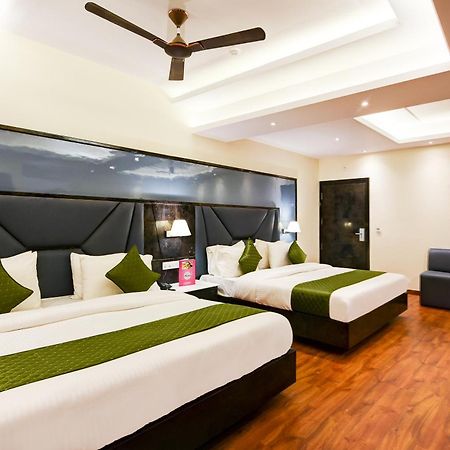 Hotel Geet Deluxe New Delhi Eksteriør bilde