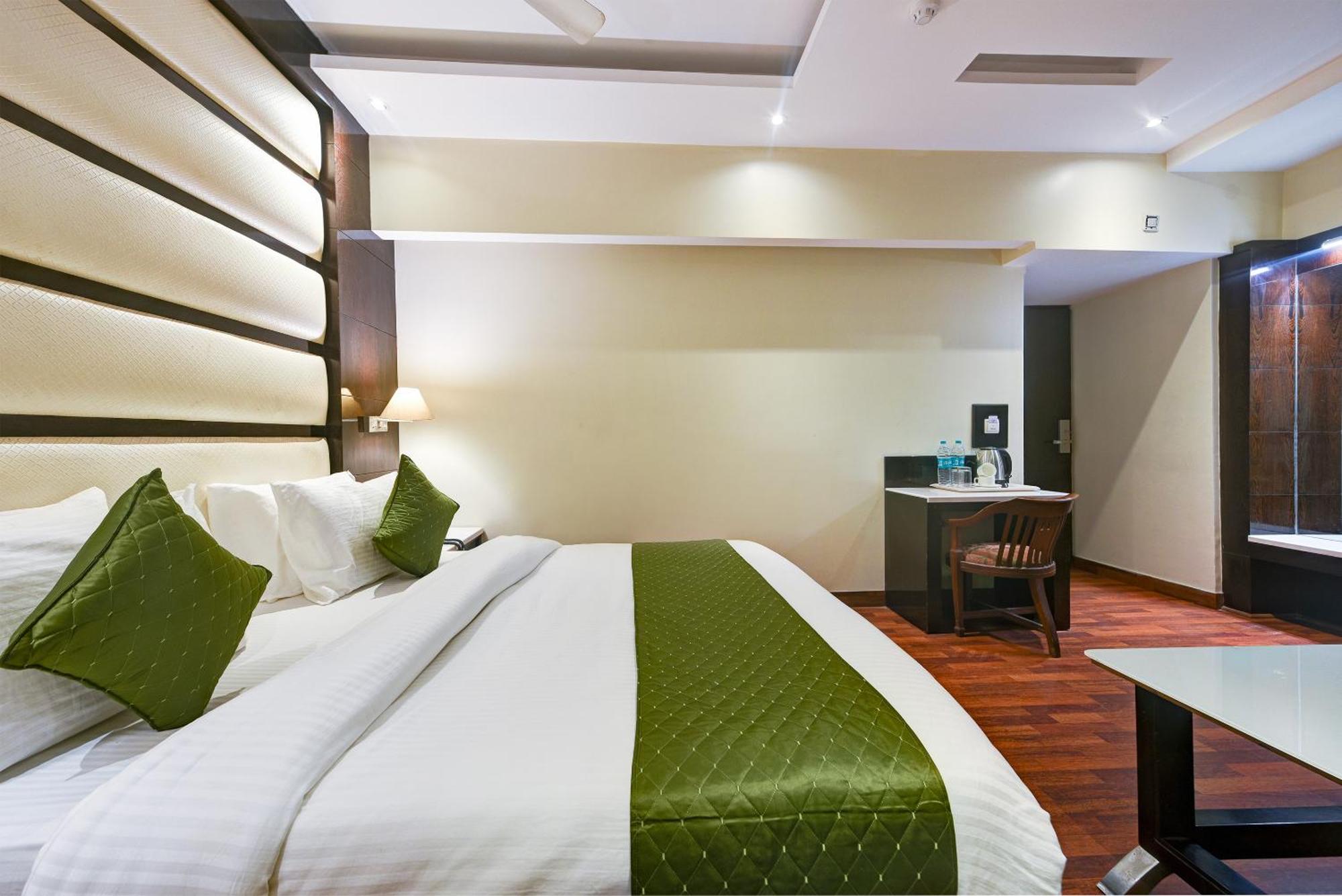 Hotel Geet Deluxe New Delhi Eksteriør bilde