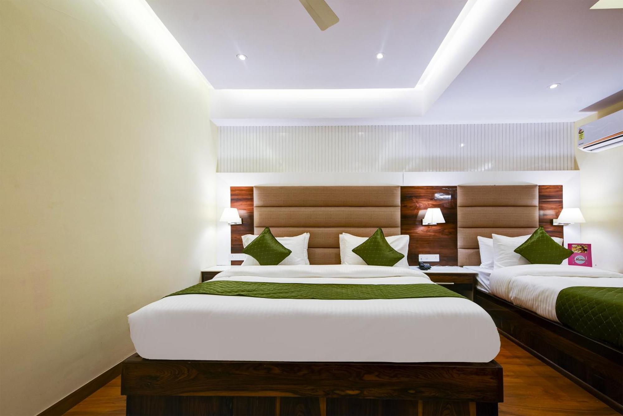 Hotel Geet Deluxe New Delhi Eksteriør bilde