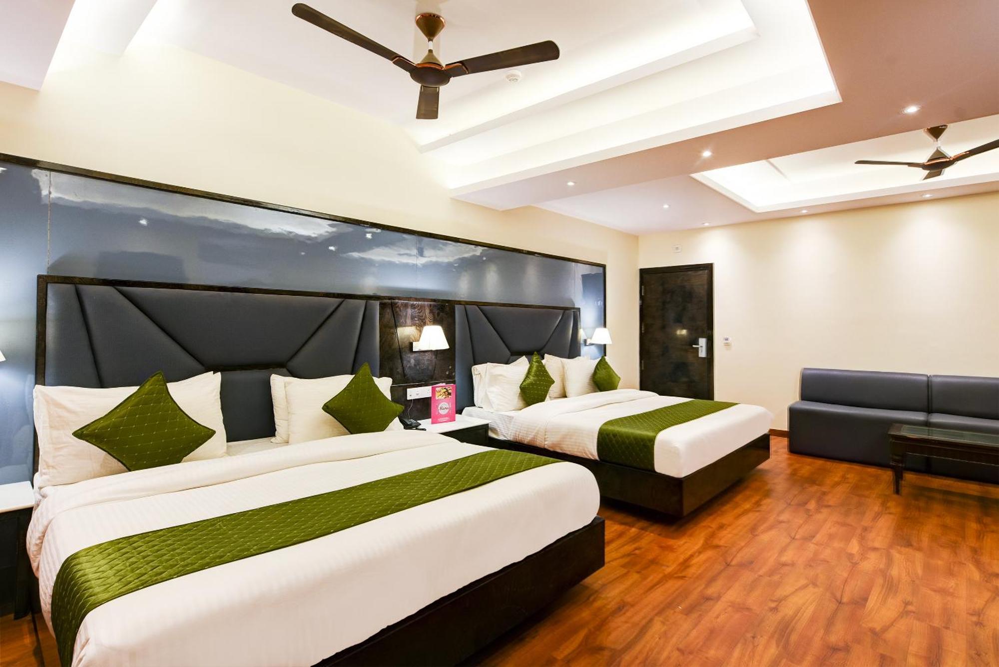 Hotel Geet Deluxe New Delhi Eksteriør bilde