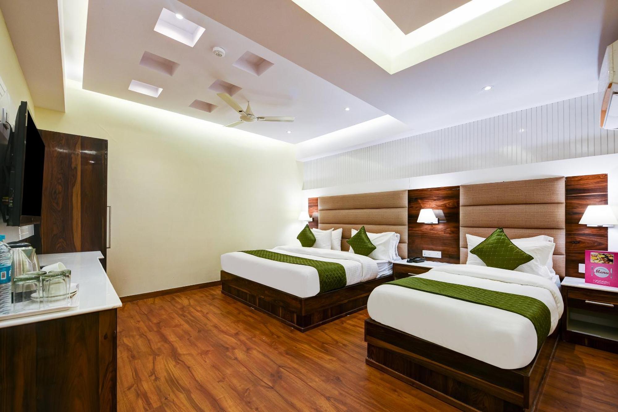 Hotel Geet Deluxe New Delhi Eksteriør bilde