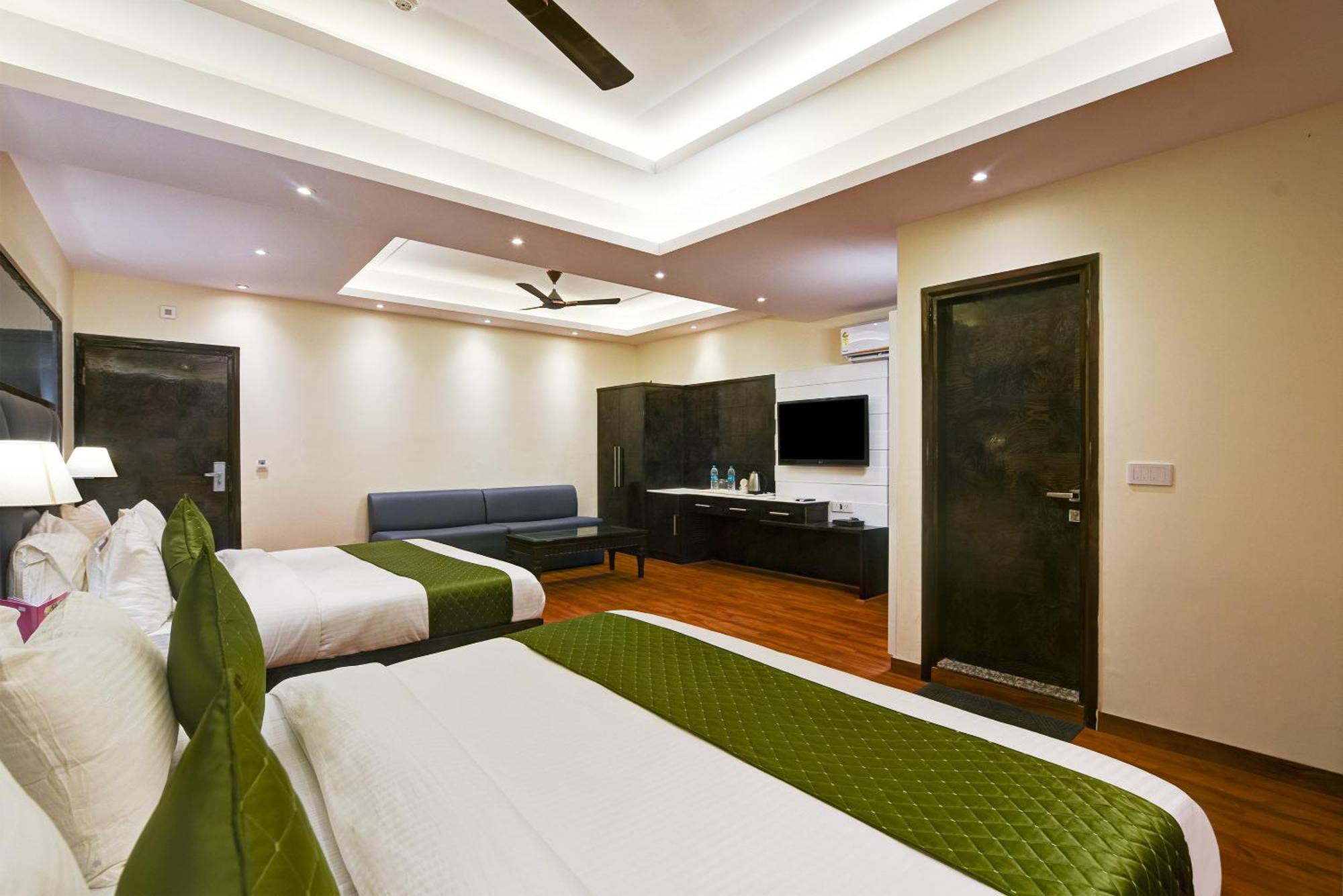 Hotel Geet Deluxe New Delhi Eksteriør bilde