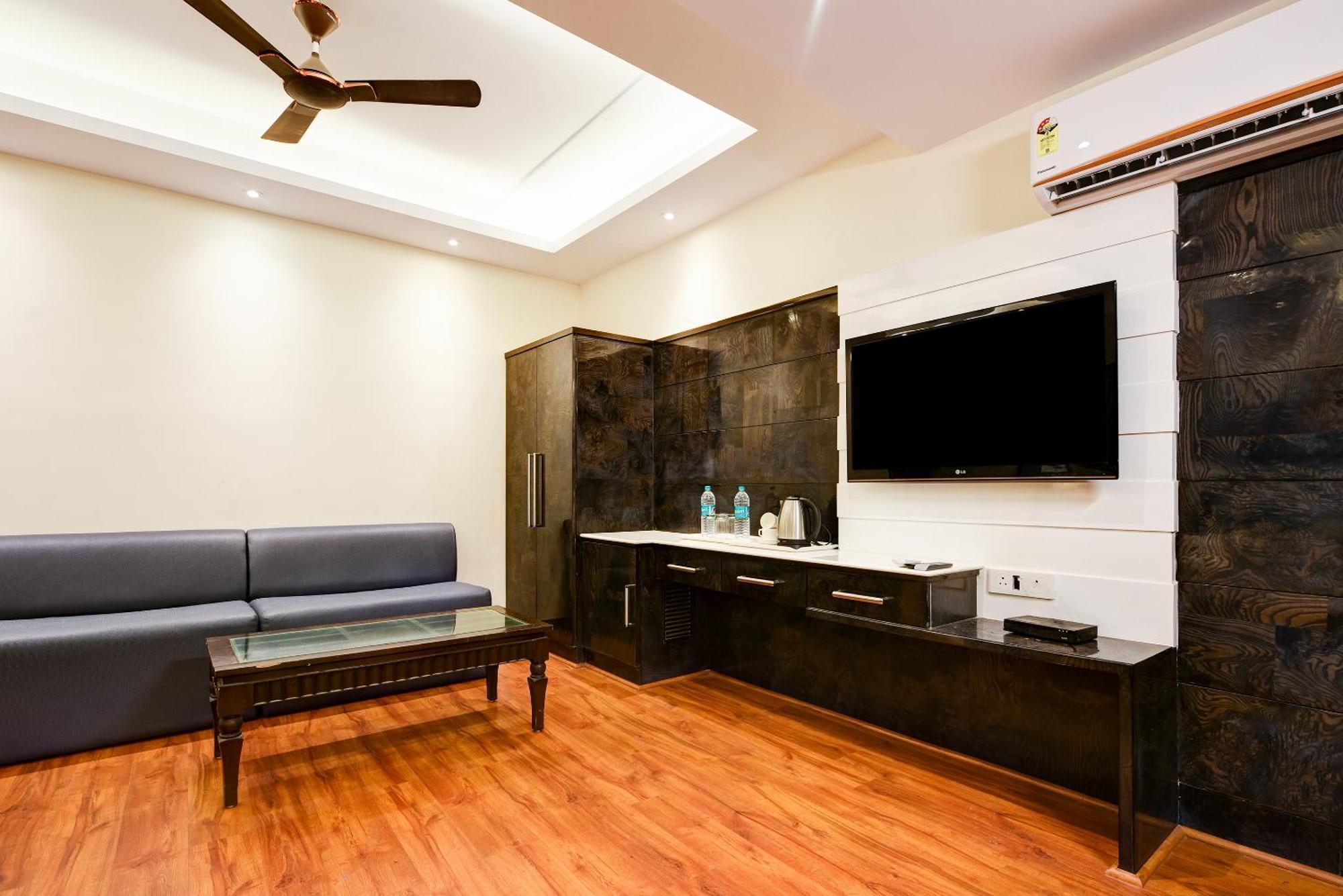 Hotel Geet Deluxe New Delhi Eksteriør bilde