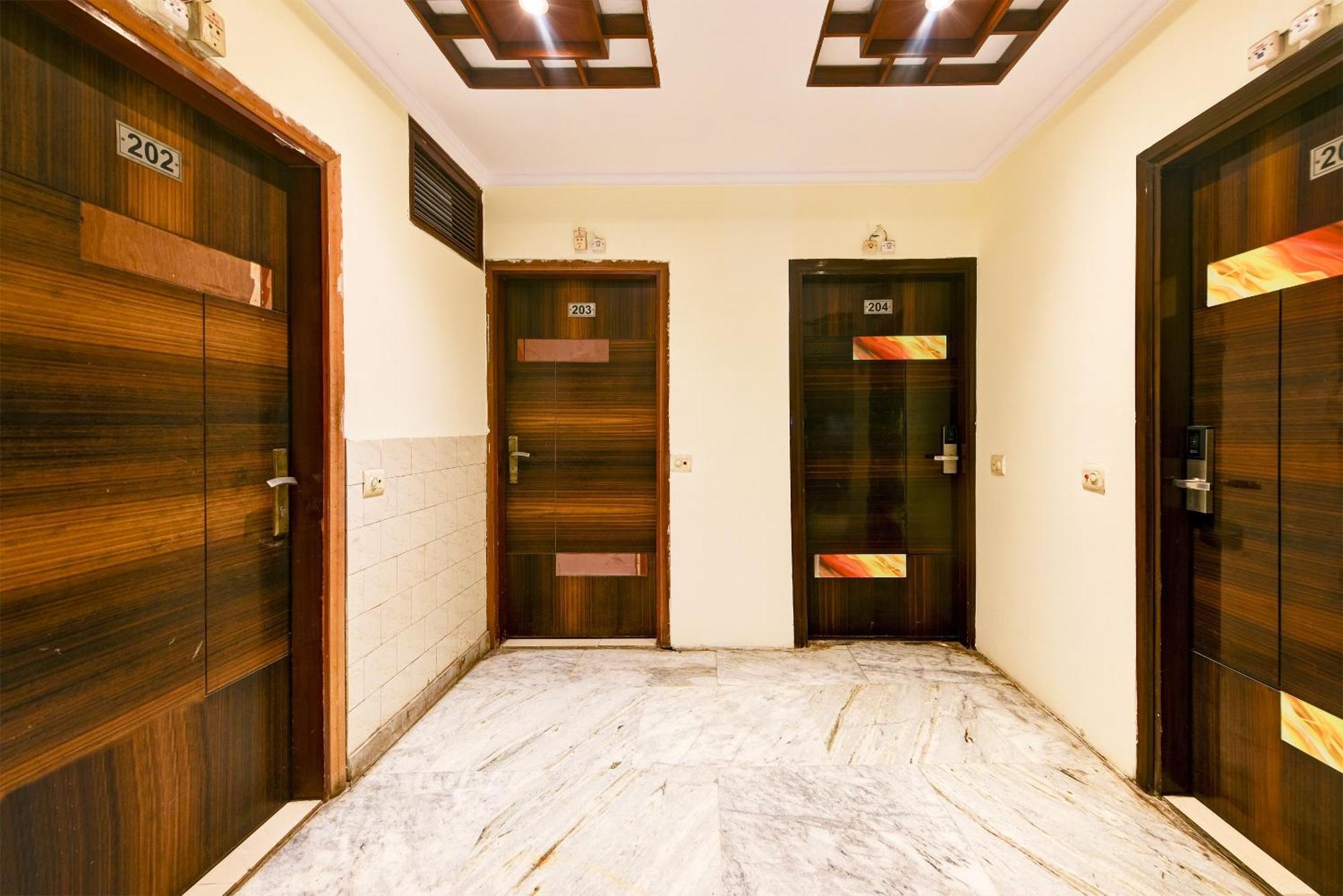 Hotel Geet Deluxe New Delhi Eksteriør bilde